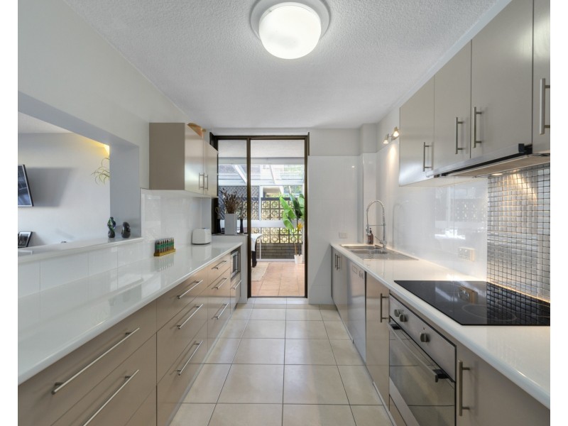 2/42 Dunmore Terrace, Auchenflower QLD 4066