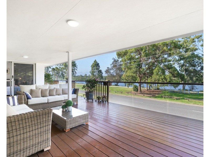 43 Nadine Street, Graceville QLD 4075