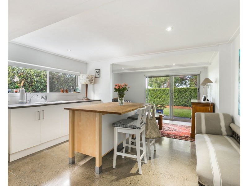 43 Nadine Street, Graceville QLD 4075