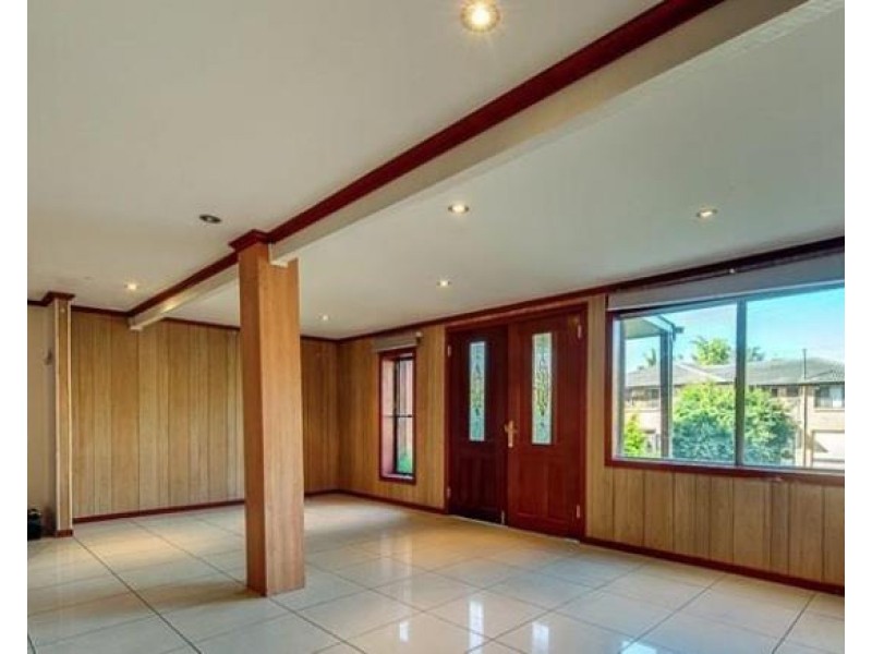 66 Brownie Street, Jamboree Heights QLD 4074