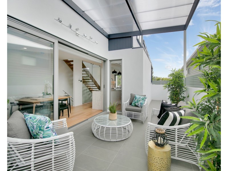 25 Bellevue Parade, Taringa QLD 4068