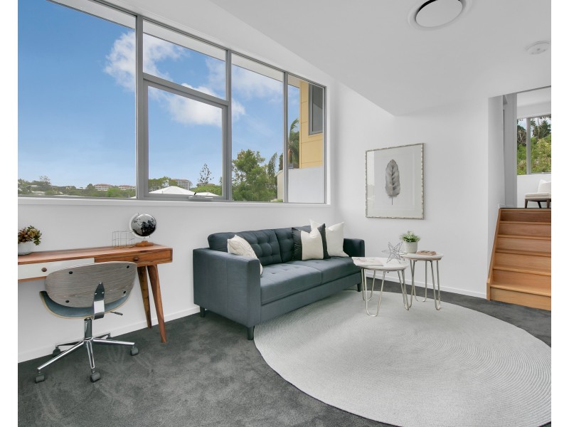 25 Bellevue Parade, Taringa QLD 4068