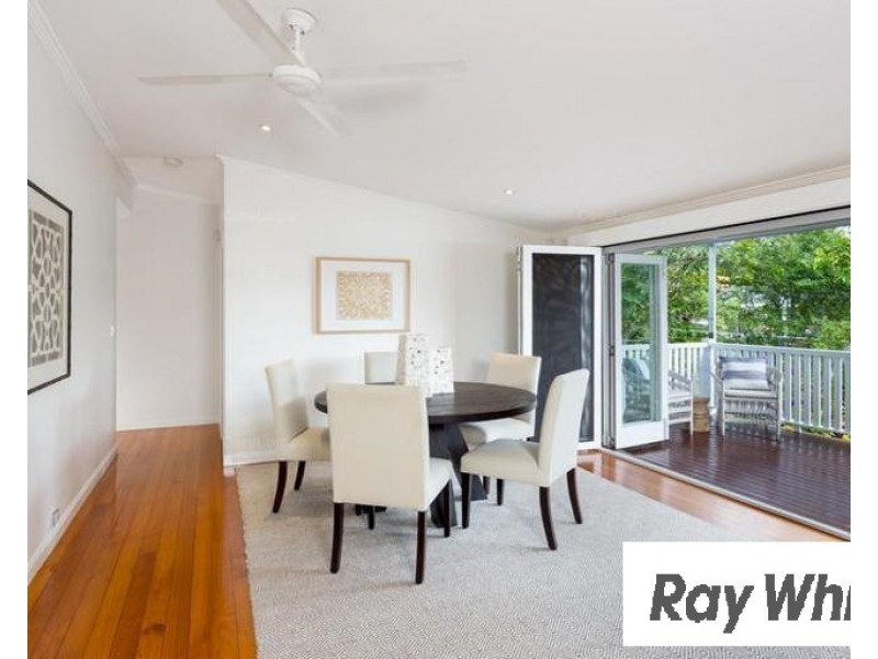 30 Camira Street, St Lucia QLD 4067