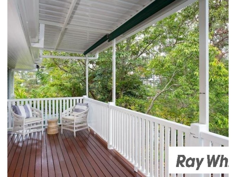 30 Camira Street, St Lucia QLD 4067