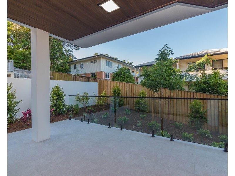 110 Carmody Road, St Lucia QLD 4067