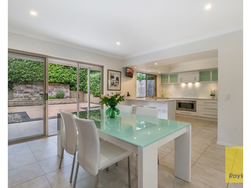 66 Jolimont Street, Sherwood QLD 4075