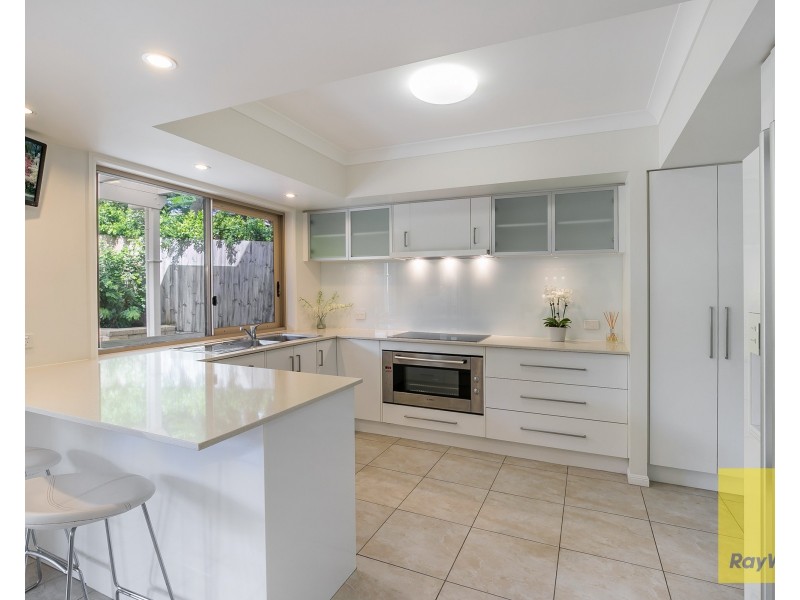 66 Jolimont Street, Sherwood QLD 4075