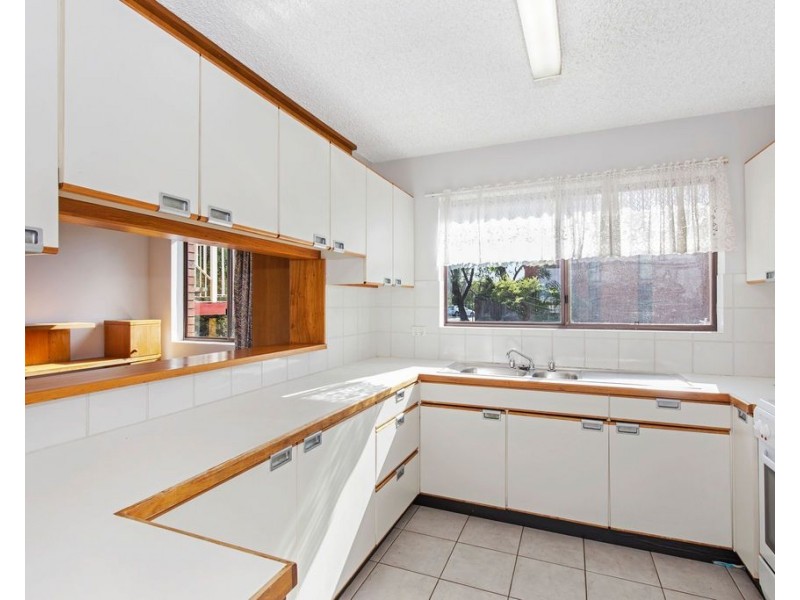 2/43 Stanley Terrace, Taringa QLD 4068