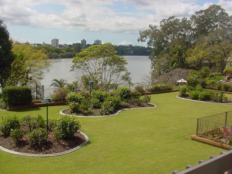 6/72 Sandford Street, St Lucia QLD 4067