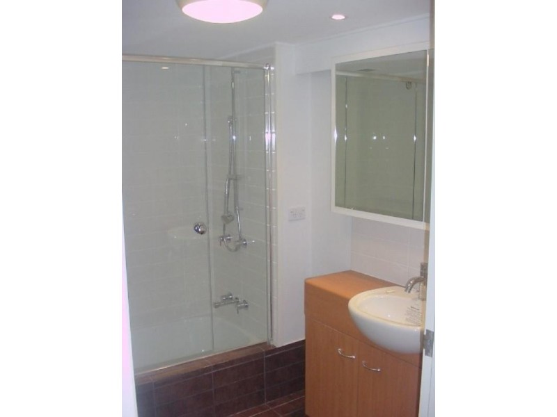 6/72 Sandford Street, St Lucia QLD 4067