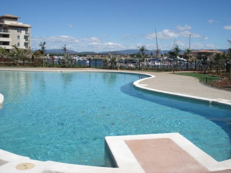 1781/1 Rialto Quays Drive, Hope Island QLD 4212