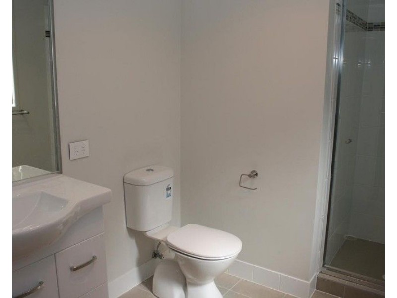 5 Margaret Court, Kenmore QLD 4069