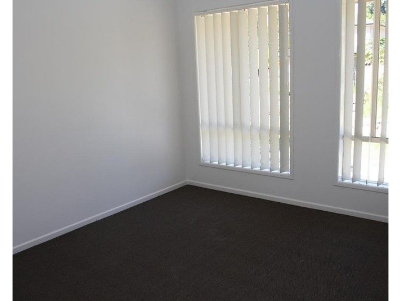 5 Margaret Court, Kenmore QLD 4069