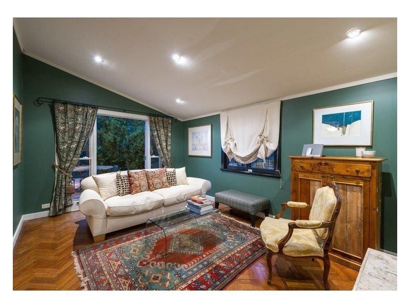 340 Swann Road, St Lucia QLD 4067