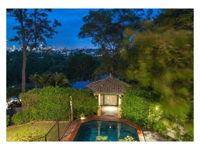 340 Swann Road, St Lucia QLD 4067