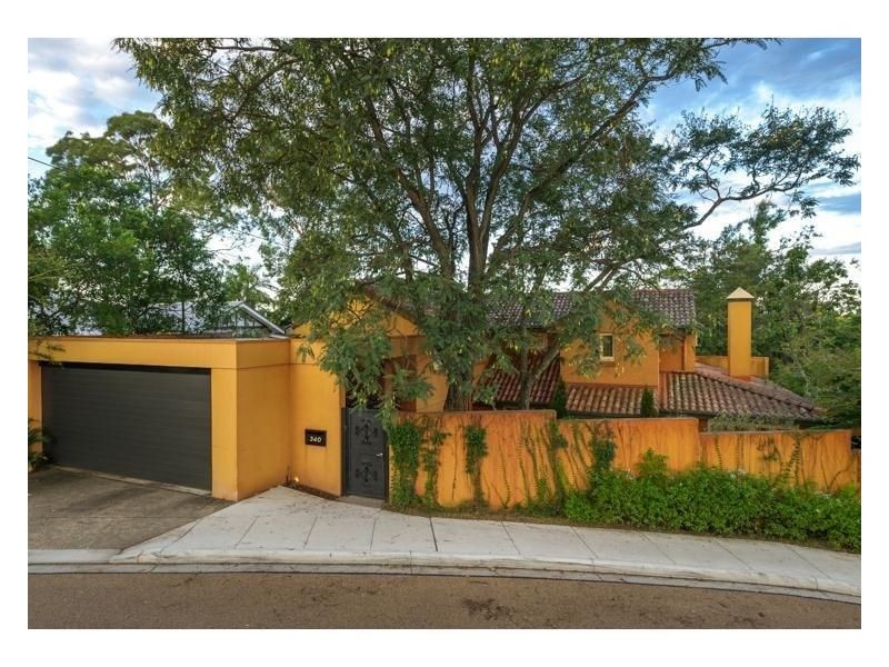 340 Swann Road, St Lucia QLD 4067