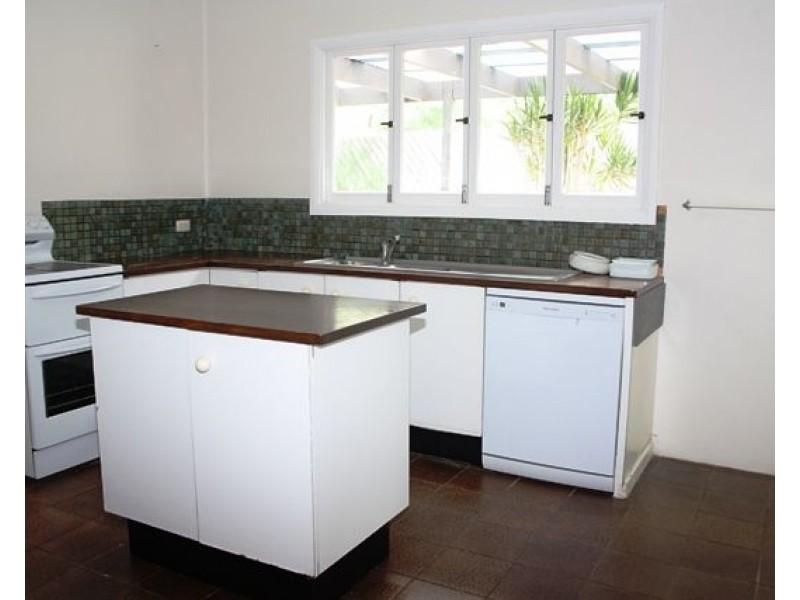 44 Rennie Street, Indooroopilly QLD 4068