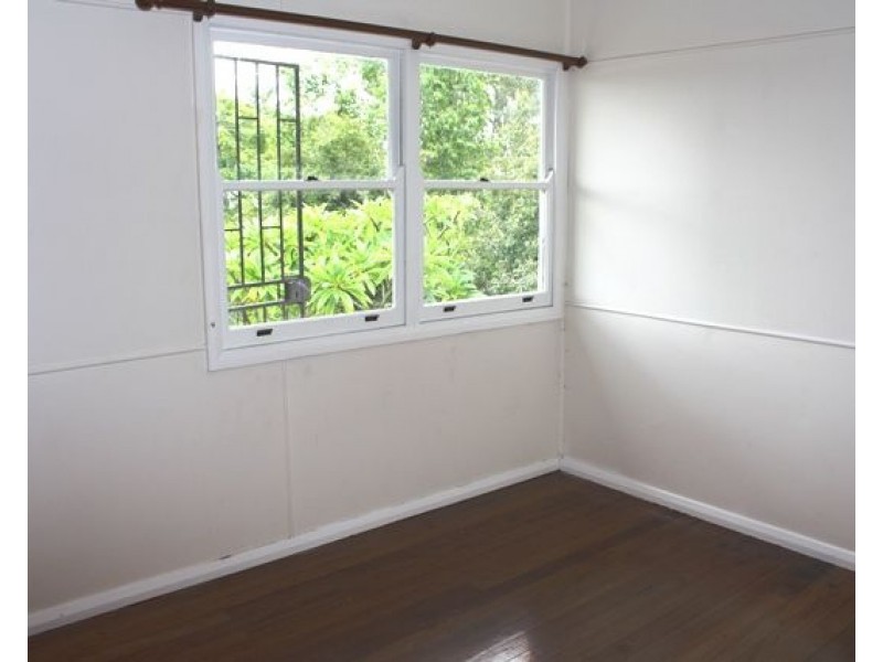 44 Rennie Street, Indooroopilly QLD 4068