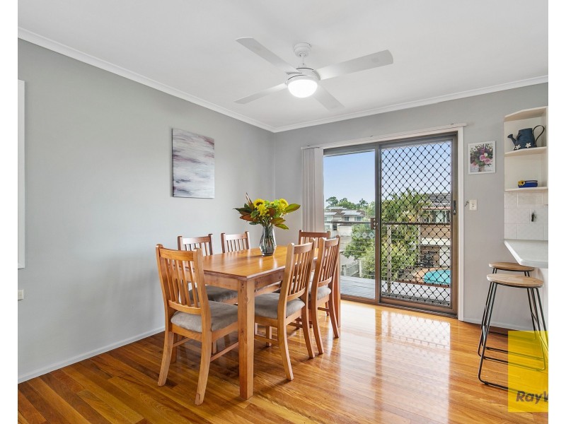 311 Cliveden Avenue, Oxley QLD 4075