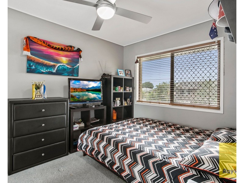 311 Cliveden Avenue, Oxley QLD 4075