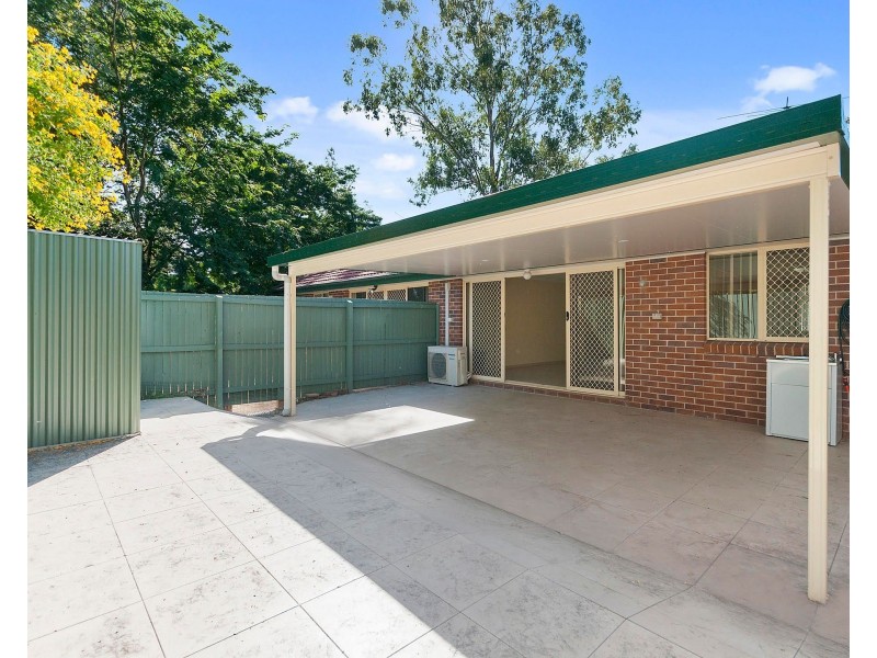 2/1 Spalding Crescent, Goodna QLD 4300