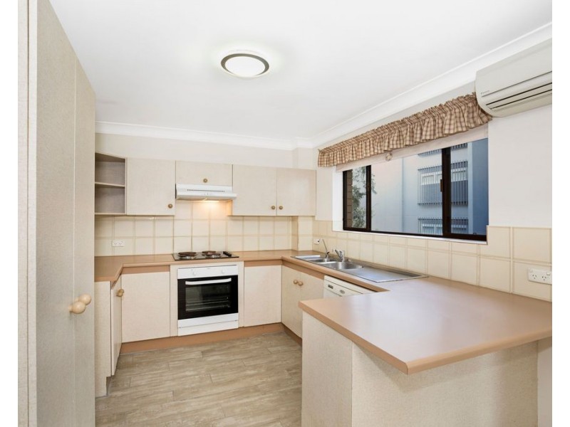 2/31 Chasely Street, Auchenflower QLD 4066