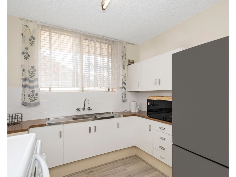 2/6 Gregory Street, Toowong QLD 4066