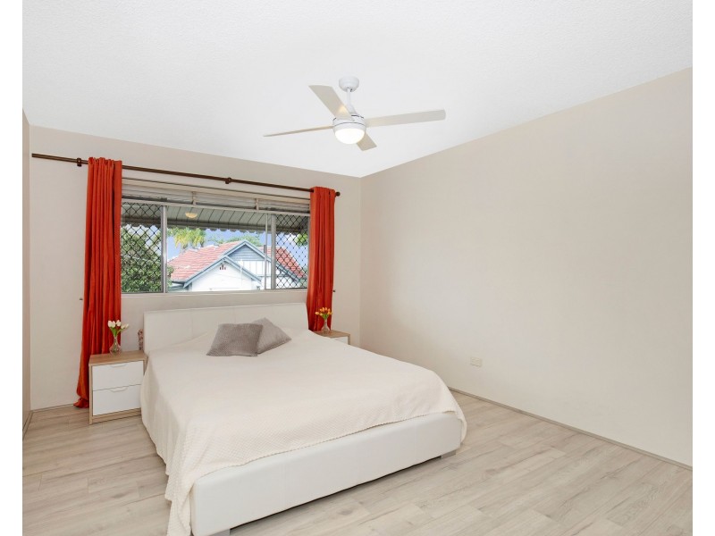 2/6 Gregory Street, Toowong QLD 4066