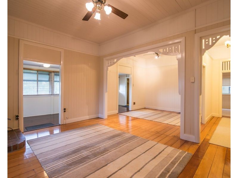 24 Payne Street, Indooroopilly QLD 4068