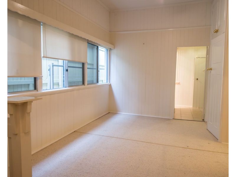 24 Payne Street, Indooroopilly QLD 4068