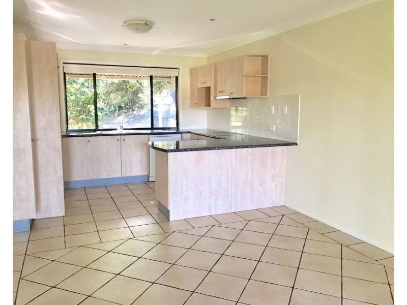 136 Stanley Terrace, Taringa QLD 4068