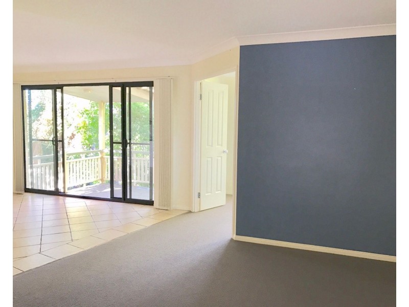 136 Stanley Terrace, Taringa QLD 4068