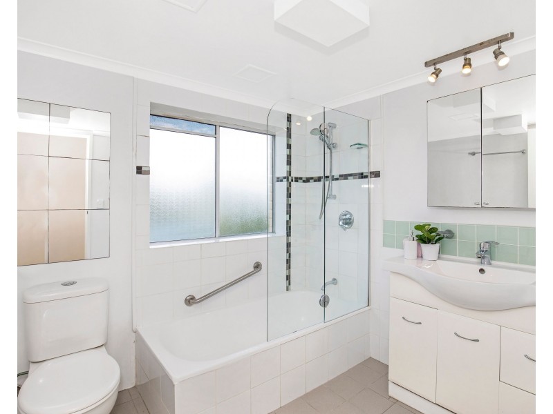 9/164 Macquarie Street, St Lucia QLD 4067