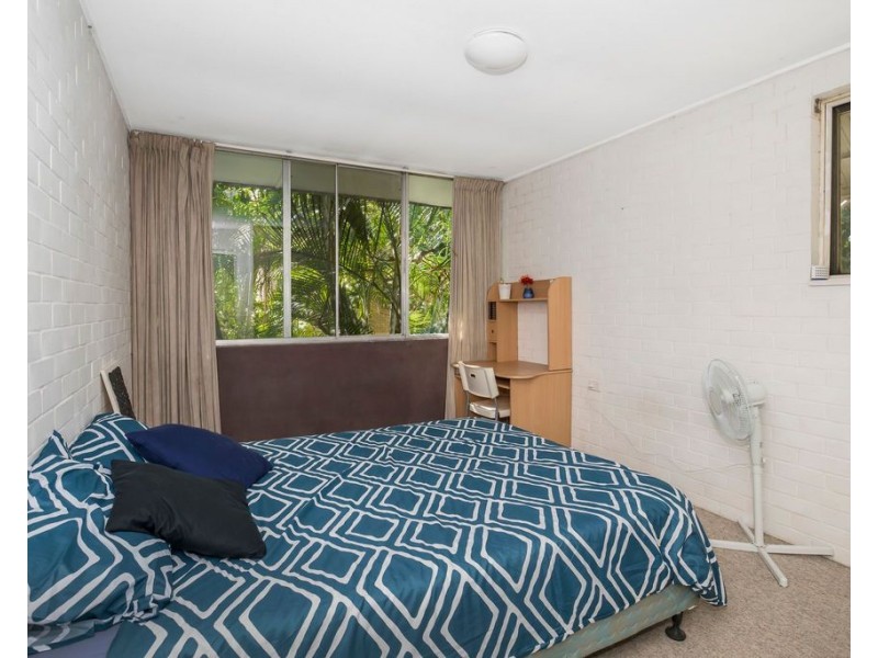 5/124 Sir Fred Schonell Drive, St Lucia QLD 4067