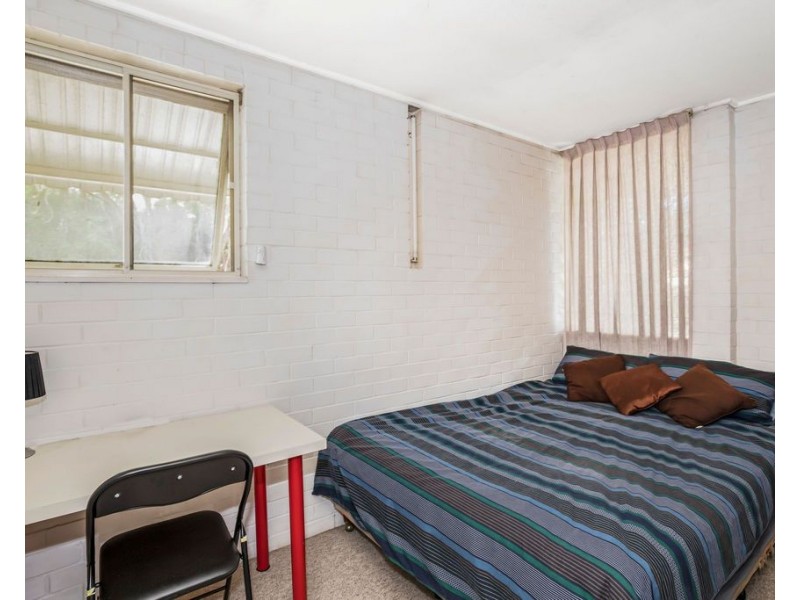 5/124 Sir Fred Schonell Drive, St Lucia QLD 4067