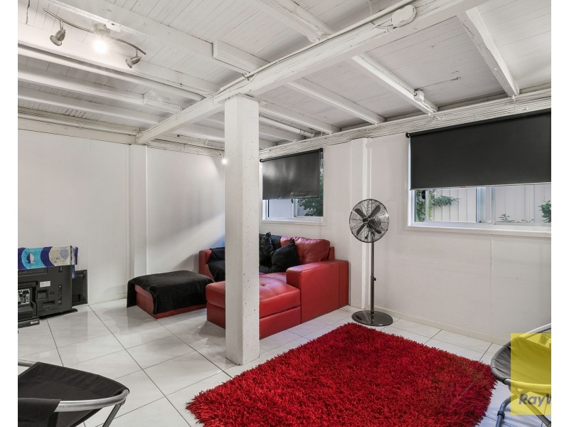 186 Graceville Avenue, Graceville QLD 4075