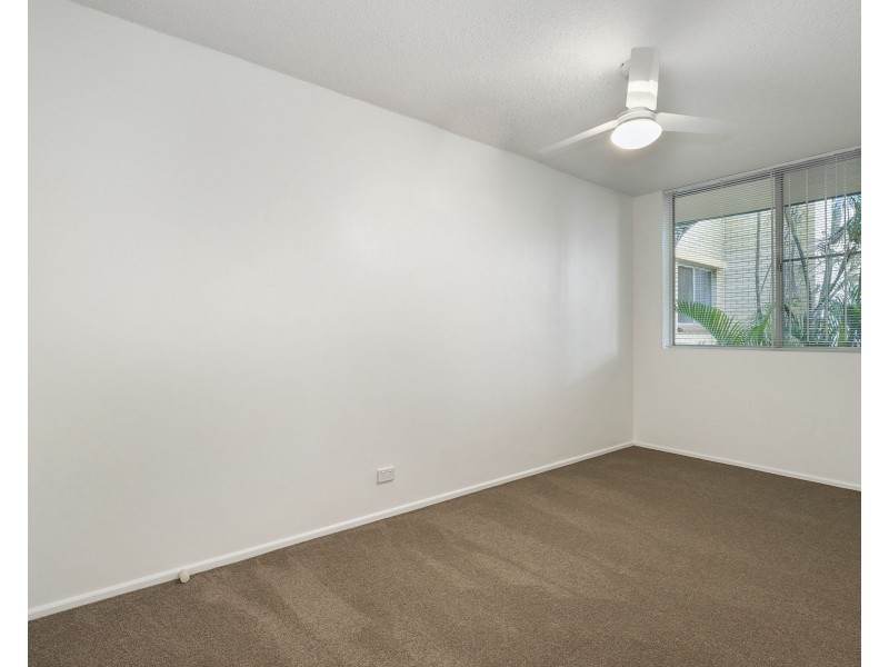3/35 Holland Street, Toowong QLD 4066