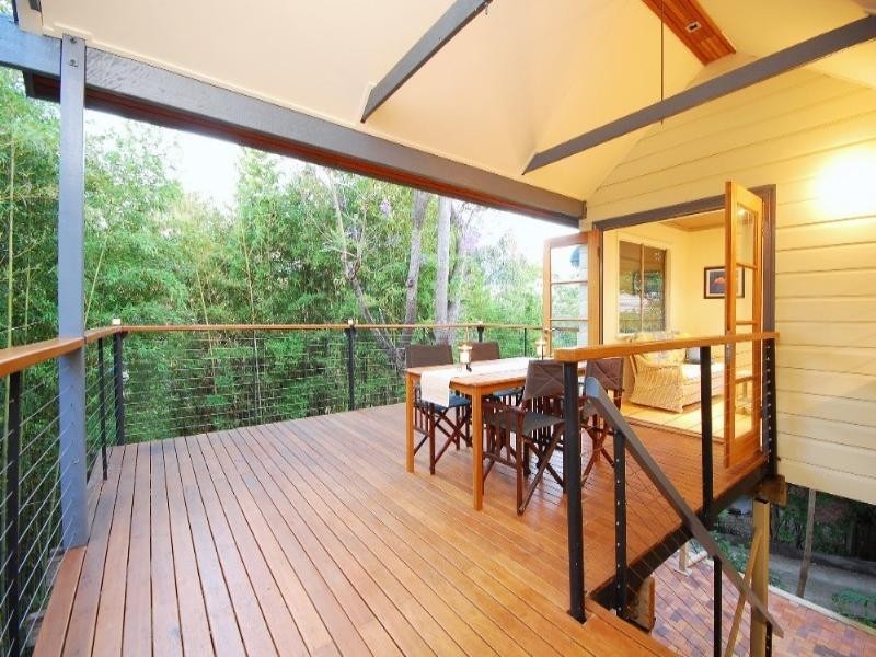 35 Frederick Street, Taringa QLD 4068