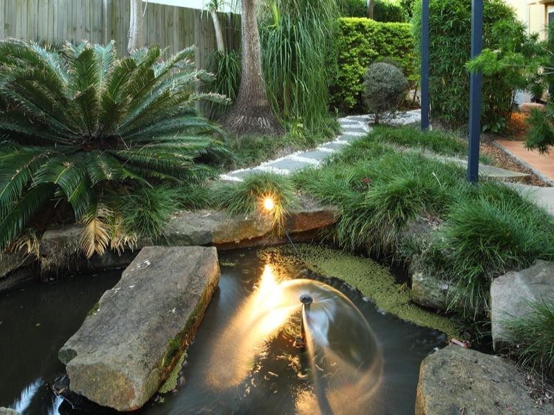 33 Chapel Hill Road, Chapel Hill QLD 4069