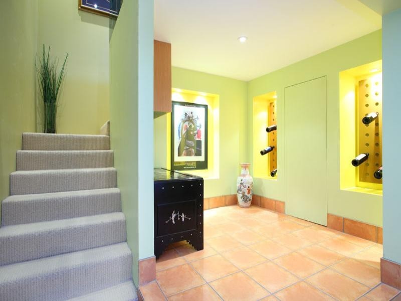 33 Chapel Hill Road, Chapel Hill QLD 4069