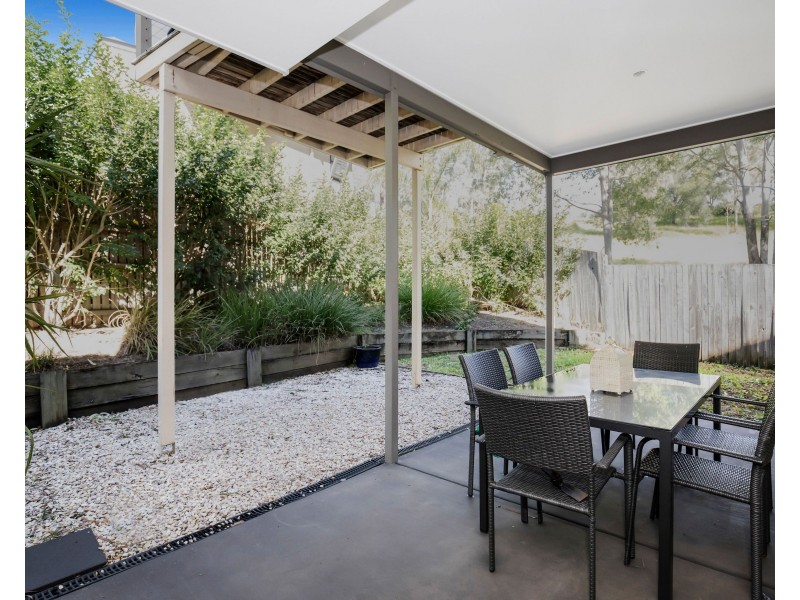 79 Palm Street, Kenmore QLD 4069