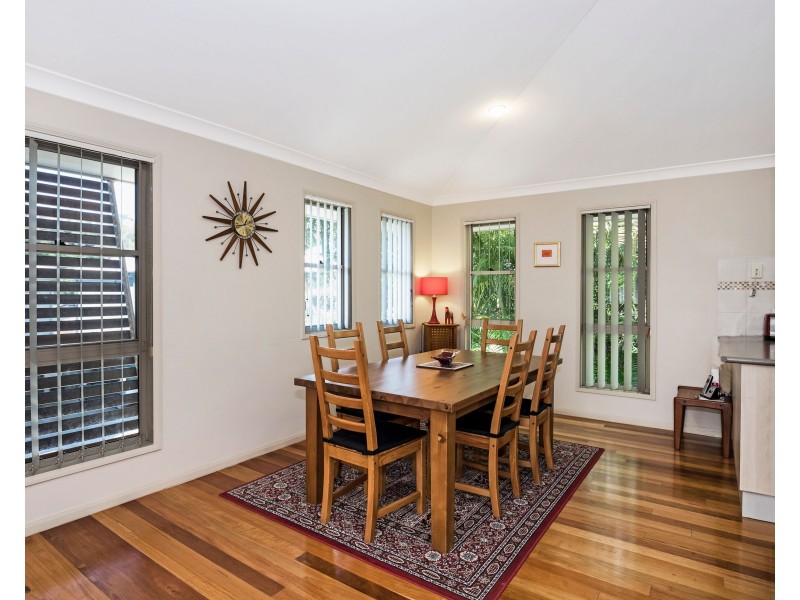 79 Palm Street, Kenmore QLD 4069