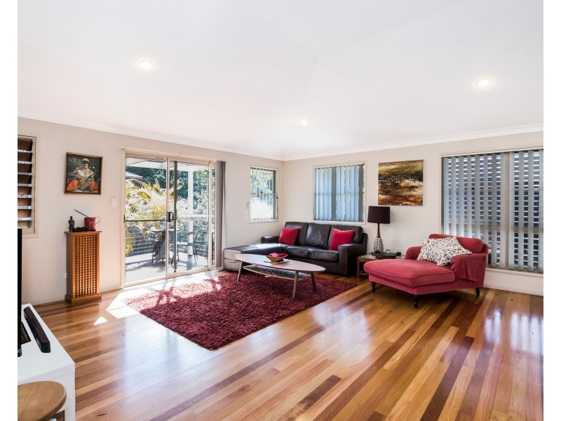 79 Palm Street, Kenmore QLD 4069