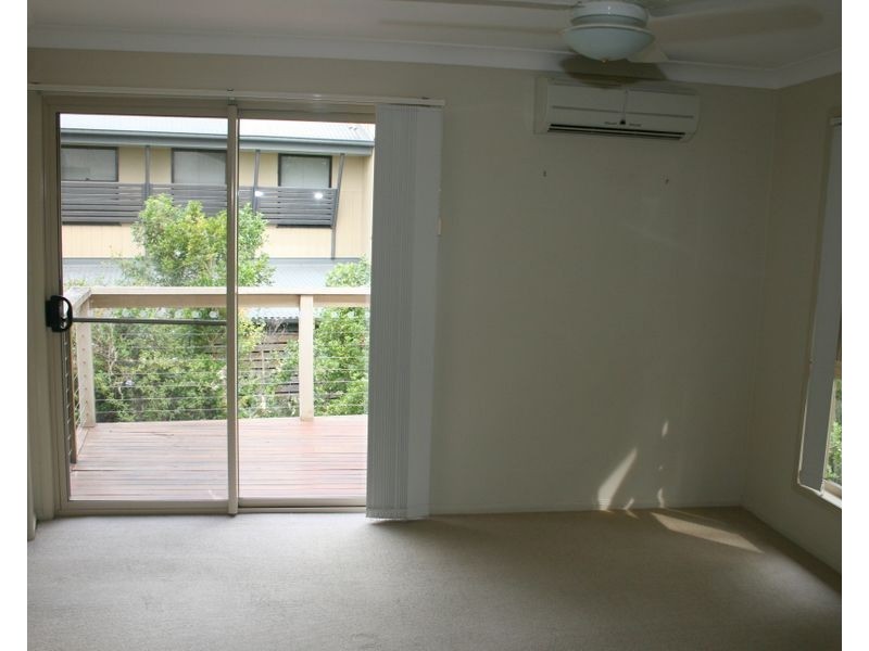 79 Palm Street, Kenmore QLD 4069