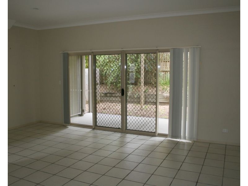 79 Palm Street, Kenmore QLD 4069