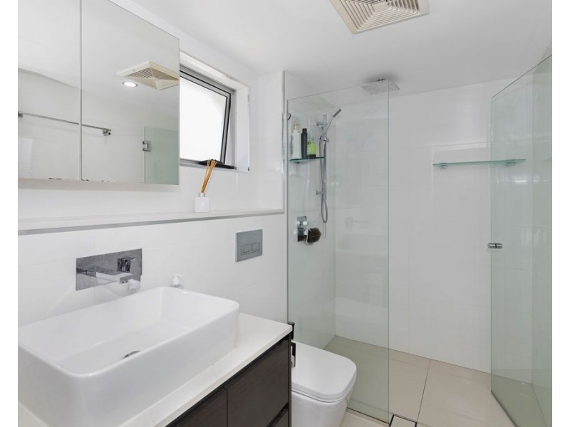 11/68 Benson Street, Toowong QLD 4066