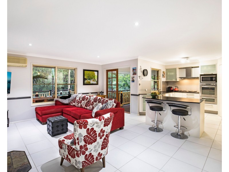 26 Poinciana Crescent, Stretton QLD 4116