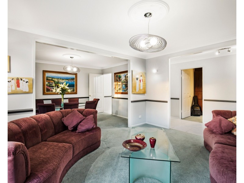 26 Poinciana Crescent, Stretton QLD 4116