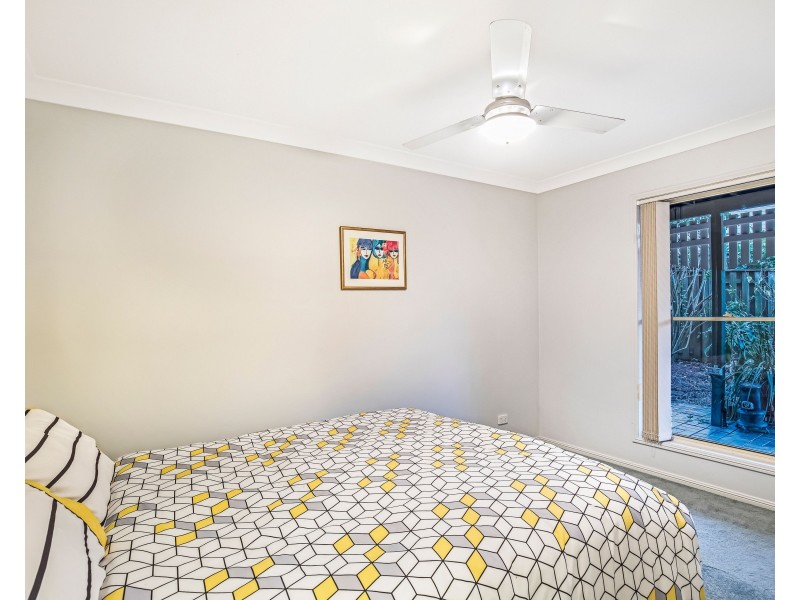 26 Poinciana Crescent, Stretton QLD 4116
