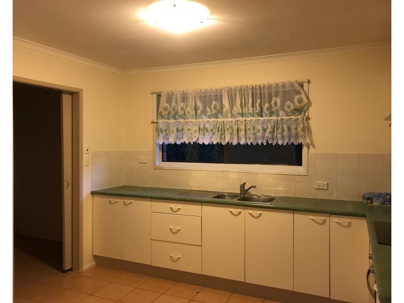 14 Harans Street, Jamboree Heights QLD 4074